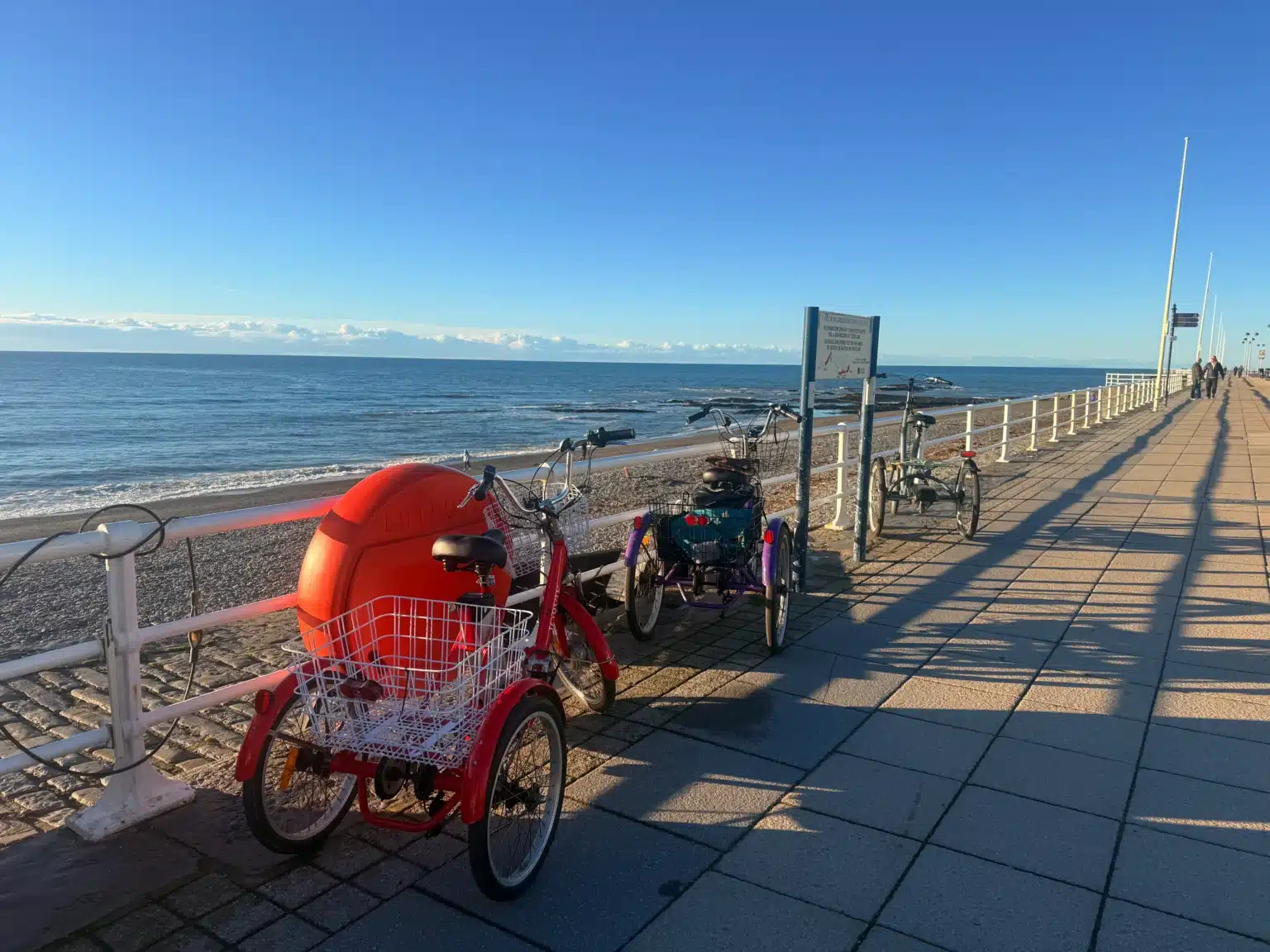 Wheeltogether ride parked up at the Hut 251125